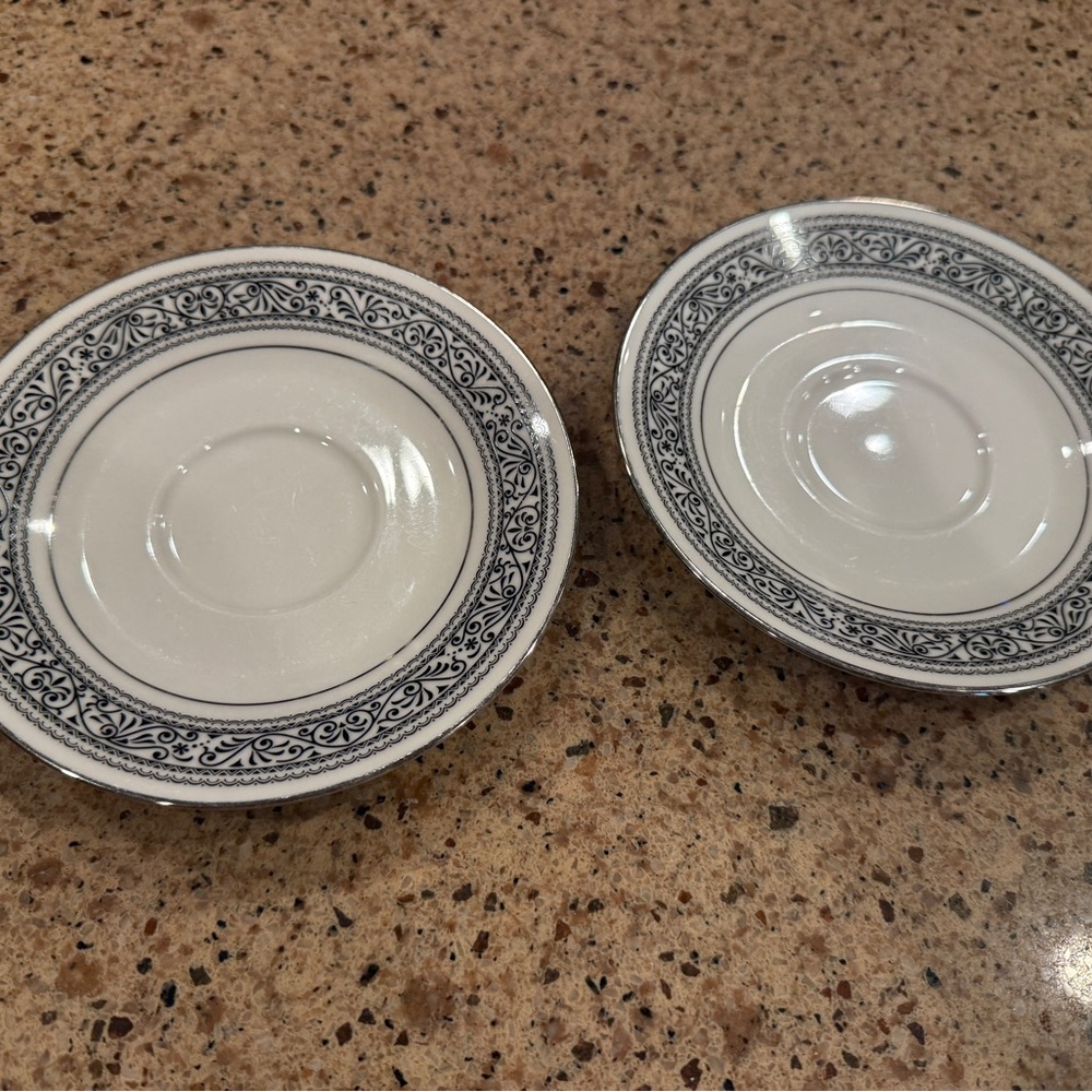 Noritake Prelude Saucer Set